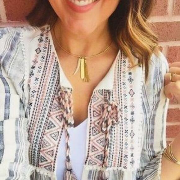 NWT Stella & Dot Gold Collar Necklace Removable Tassel Pendant Adjustable Choker - Picture 4 of 6